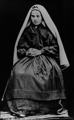 http://www.biographyonline.net/spiritual/images/stbernadette-best.jpg