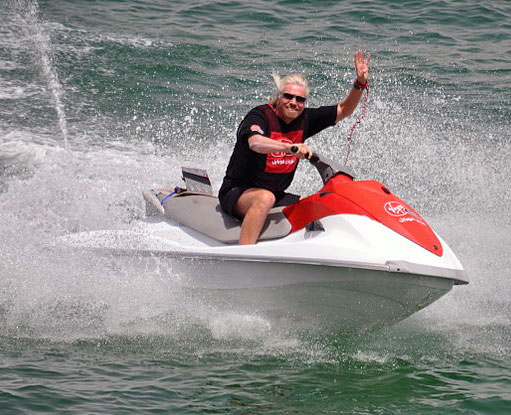 richard-branson-boat