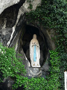 lourdes shrine