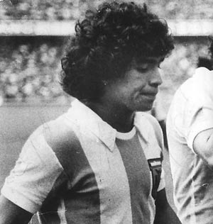 Maradona biography diego Diego Maradona