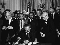 Lyndon_Johnson_signing_Civil_Rights_Act,_July_2,_1964