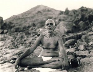 Ramana-Maharshi-sit-2